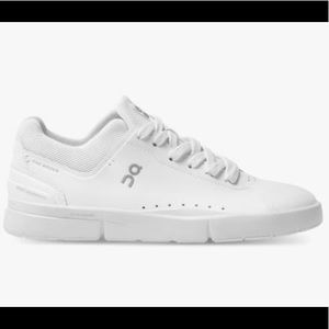 On “THE ROGER Advantage” Shoes with original box